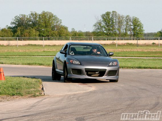 Modp_1008_04_o+2005_mazda_rx8+front_fender