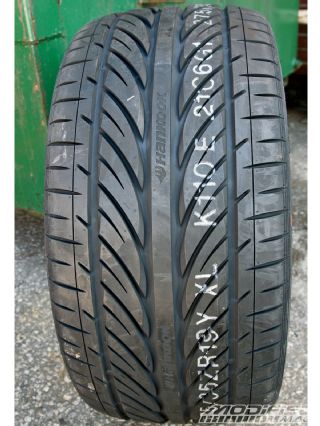 Modp_0904_03_o+hankook_ventus_v12_evo_k110_tire_review+tread