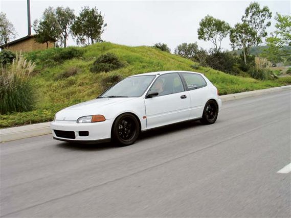 0407ht_00z+Honda_CRX+Front_Driver_Side