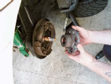 0407ht_23z+Honda_CRX+Drum_Brake_To_Disc_Brake_Install_Hub_Nut