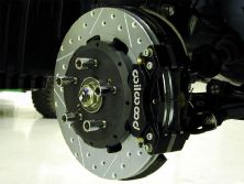 0201ht_brakes_46_zoom