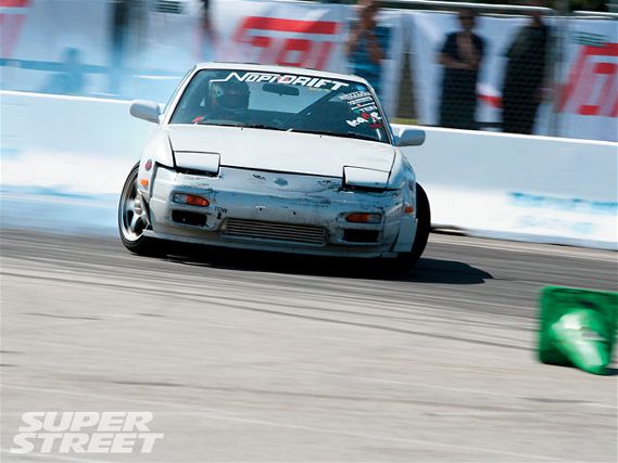 130_0712_03_z+tech_support+nissan_240sx_drifter