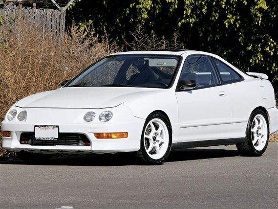 Htup_0807_02_z+acura_integra_dc2_gsr+front_three_quarter_view