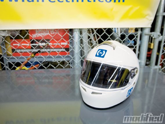 Modp_1101_02_o+helmets_101+front_view