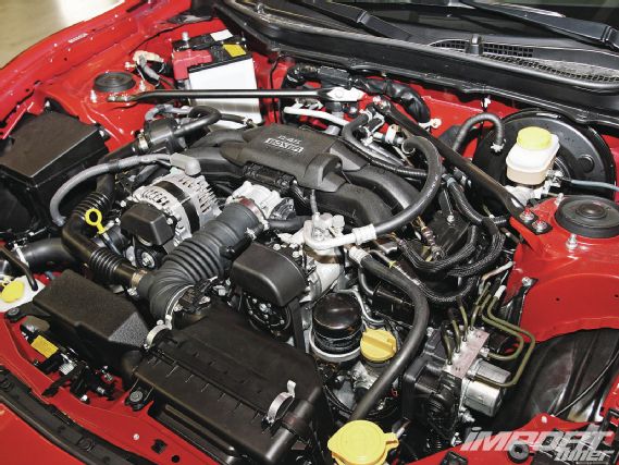 Impp 1207 04 o+question IT+FR S engine bay.JPG