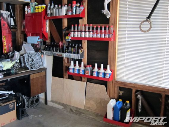Impp 1209 15 o+andys autosport shelves+organized garage