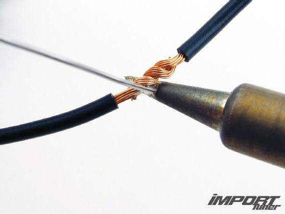 Impp 1207 02 o+secrets to achieving good soldering+soldering iron