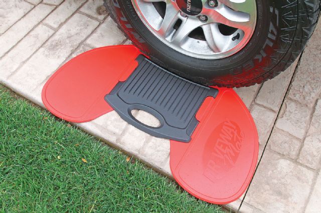 Street shield adjustable spray shield driveway mat 04