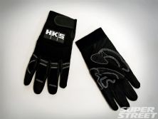 Sstp_1103_24_o+accessories_buyers_guide+hks_gloves