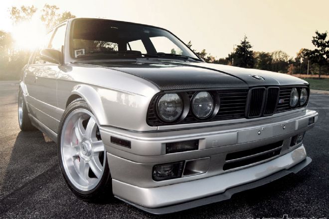 BMW E30 325i - Bimmer Buyer's Guide Part 1