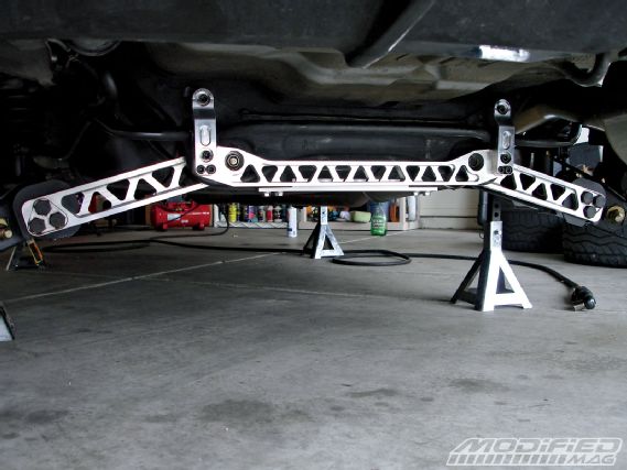 Modp_0907_07+import_performance_car_parts+function_7_rsx_rear_brace