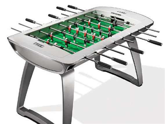 Epcp_0901_03_z+audi+foosball_table