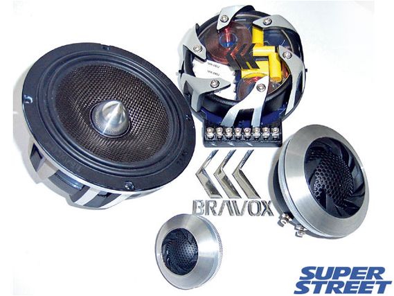 130_0705_13_z+drive_guys_hot_new_products+bravox_audio_carbon_fiber_series_component_speakers