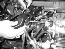 130_0308_07z+Honda_Civic+Wiring_Piping_Removal_Engine_Bay_Interior_View