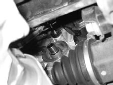 130_0308_30az+Honda_Civic+Oil_Filter_Adapter_Close_View