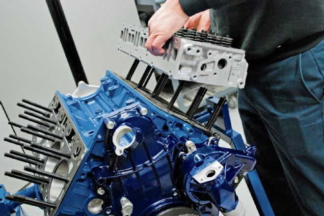 2002 Chevy 2500 Pickup LB7 Engine Rebuild Part 2