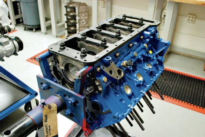 2002 Chevy 2500 Pickup - LB7 Engine Rebirth: Part 1