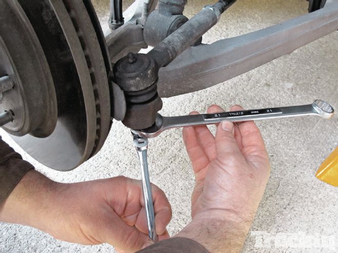 Homebuilt 2010 Chevy Tahoe Part 1 - Eibach Suspension Install