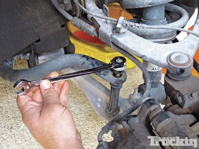 Homebuilt 2010 Chevy Tahoe Part 1 - Eibach Suspension Install