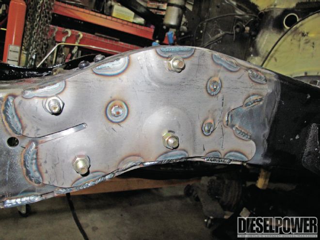 Reinforcing Our 1991 Suburban’s Frame For Post-Apocalyptic Durability