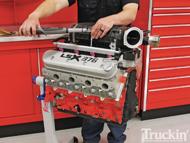 Project Novakane: Assembling Our LSX376 Crate Engine