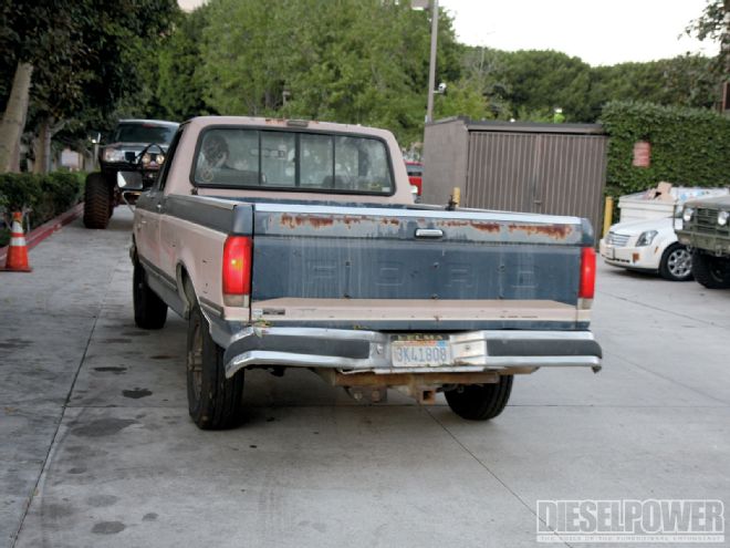 1987 Ford F-250 6.9L: Project 300