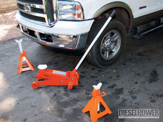 2006 Ford F350 Buildup - Project White Trash Truck