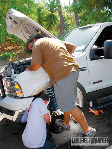 2006 Ford F350 Buildup - Project White Trash Truck