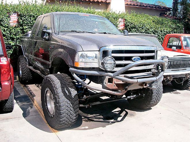 2002 Ford Super Duty ford Front View