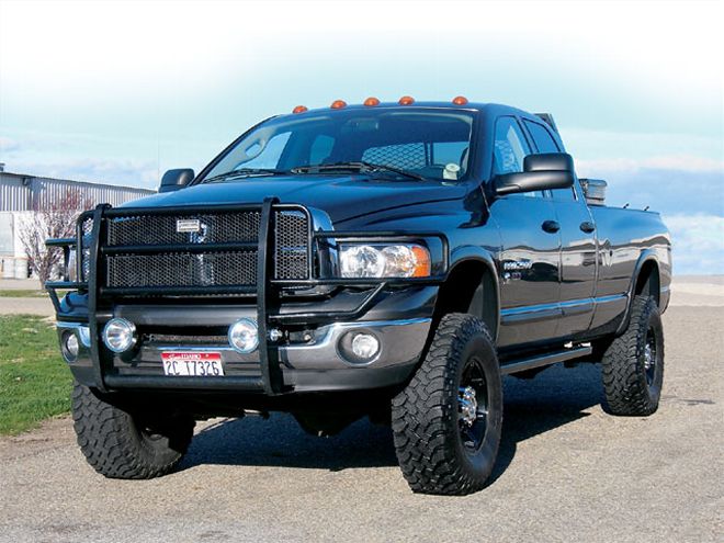 2004 Dodge Ram 2500 Cummins front View