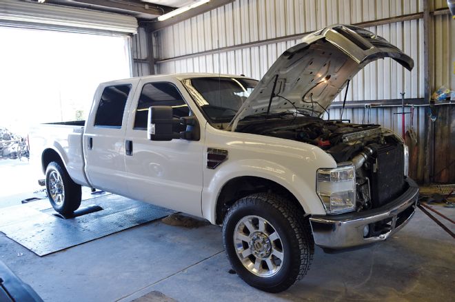 Ford F 250 Front Three Quarter Open Hood