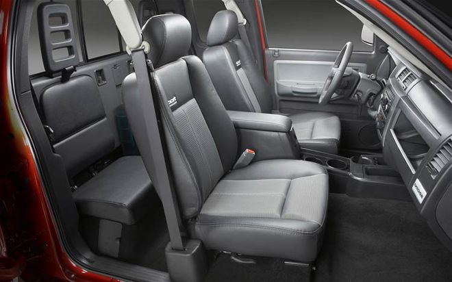 2006 Dodge Dakota Limited Slip Rearend? - Truck Trend Garage