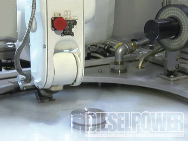 Aluminum Vs. Steel Diesel Engine Pistons