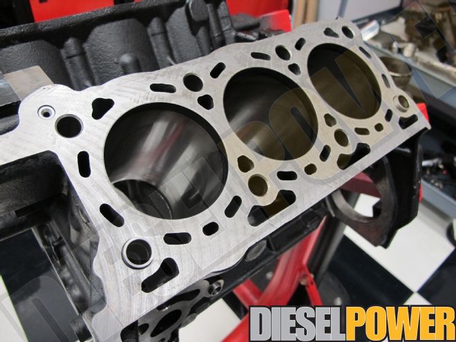 Inside The VM Motori 3.0L V6 Diesel Engine