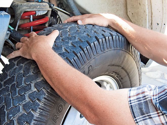 34 Diesel Garage Tips tire Check