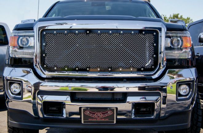 Ablaze Grille On Gmc Sierra