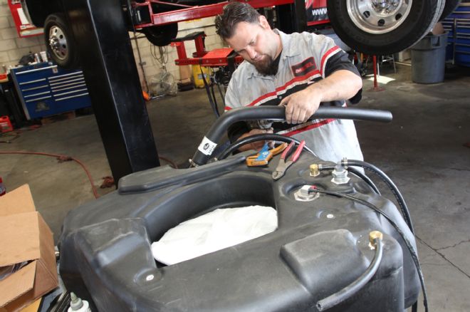 2008 Chevrolet Silverado 3500HD Titan Fuel Tanks Install 09