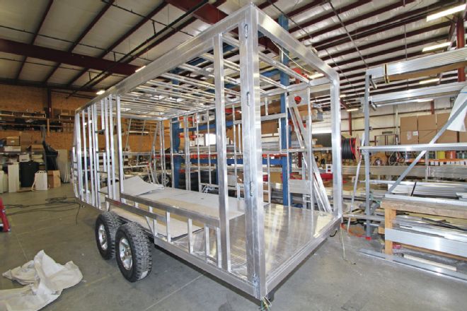 Livin’ Lite Campers And Lightweight Toy Haulers