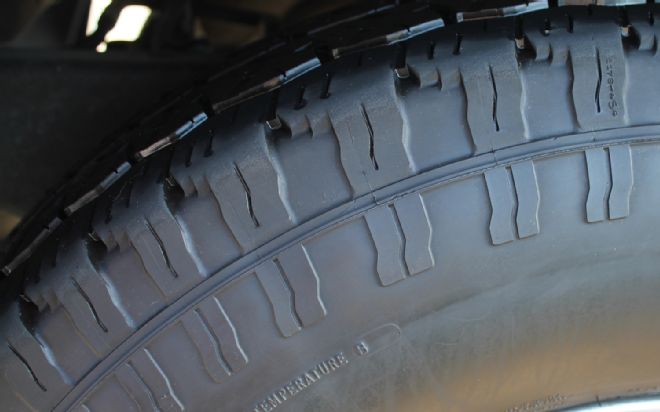 Product Test: Black Magic Bleche-Blak Black Wall Tire Cleaner