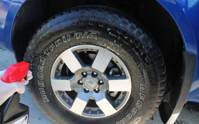 Product Test: Black Magic Bleche-Blak Black Wall Tire Cleaner