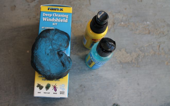 Product Testing: Turtle Wax Rinse Free Wash & Wax, Rain-X Deep Cleaning Windshield Kit, and Solution Finish Black Trim Restorer