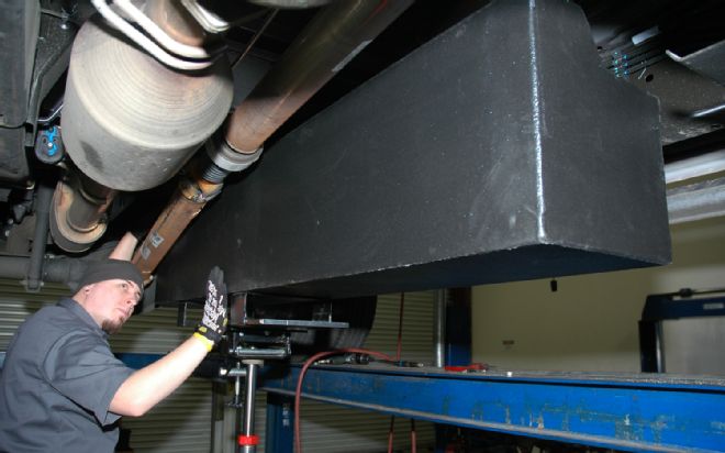 Go With The Flow: Installing a Transfer Flow 60-Gallon Tank in a Long-Bed Ram