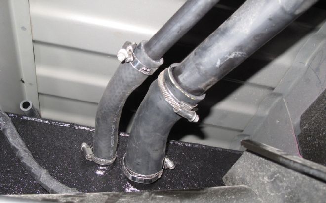 Go With The Flow: Installing a Transfer Flow 60-Gallon Tank in a Long-Bed Ram