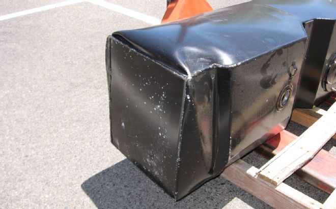 Go With The Flow: Installing a Transfer Flow 60-Gallon Tank in a Long-Bed Ram
