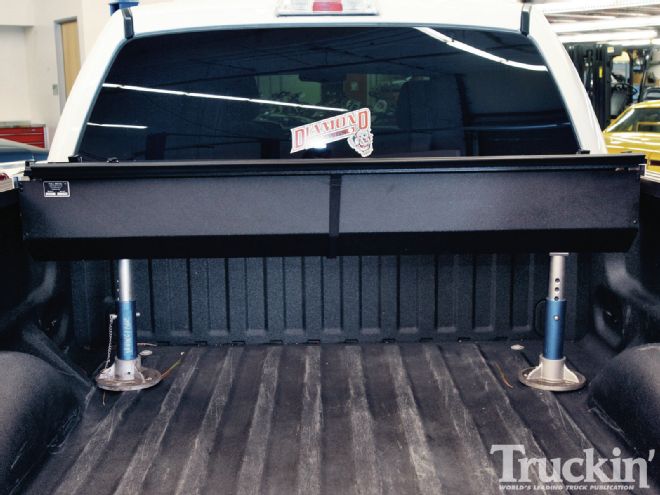 Pace Edwards Rolling Tonneau