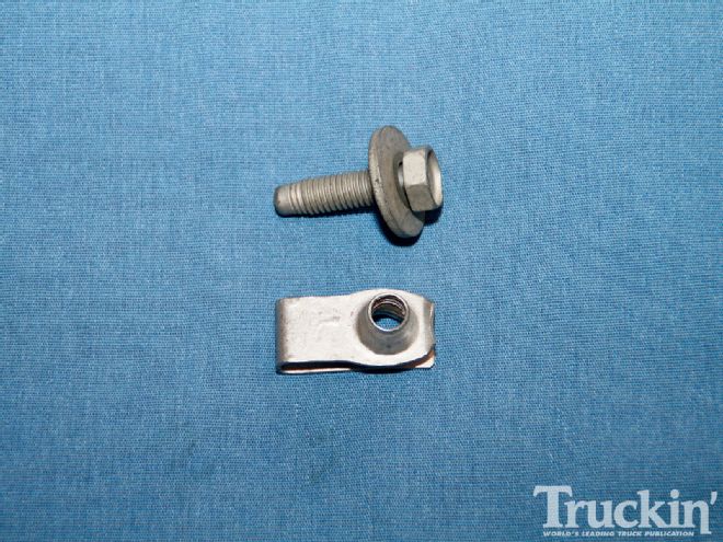 Accessorizing Affordably - Truckin Tech