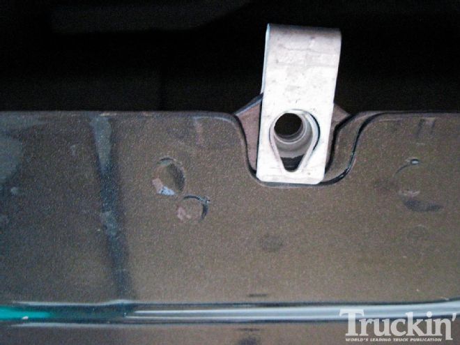 Accessorizing Affordably - Truckin Tech