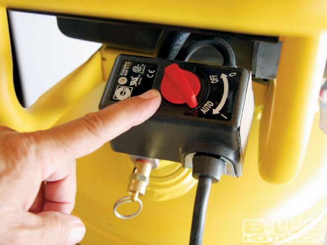 DeWalt D55168 Electric Air Compressor - Tools & Things