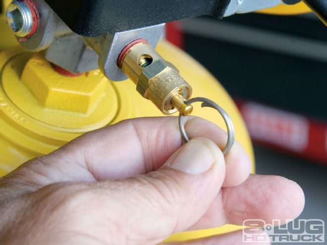 DeWalt D55168 Electric Air Compressor - Tools & Things