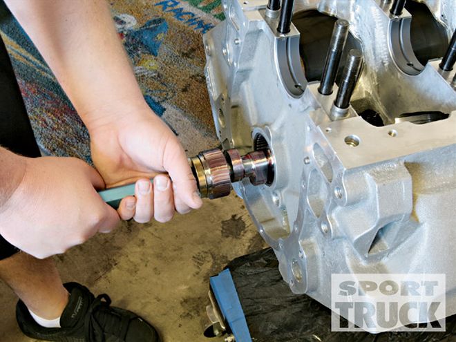 Building A Big Block for Nitrous Oxide - Building For A Big Hit